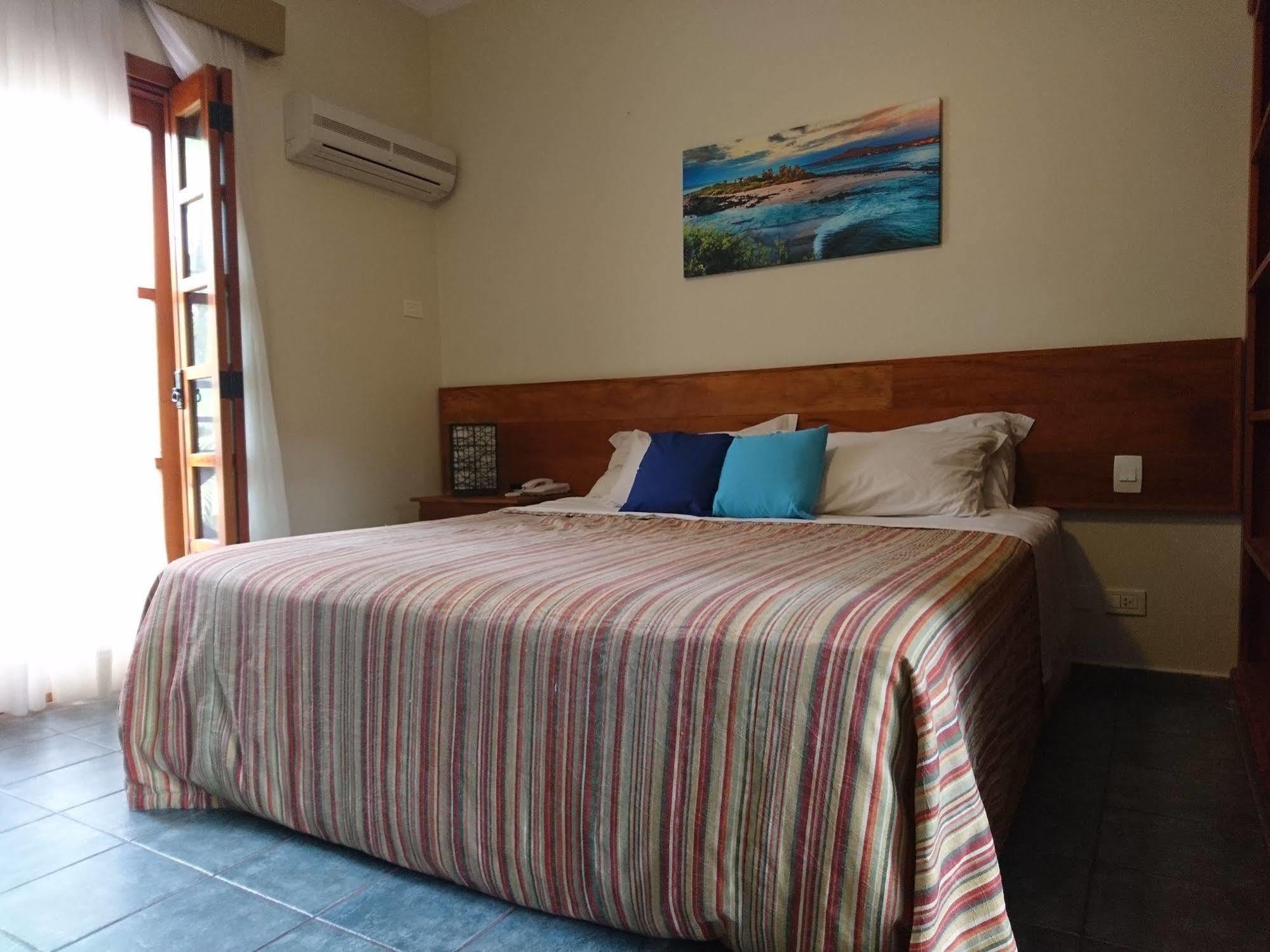 Galapagos Aparthotel Ілябела Екстер'єр фото
